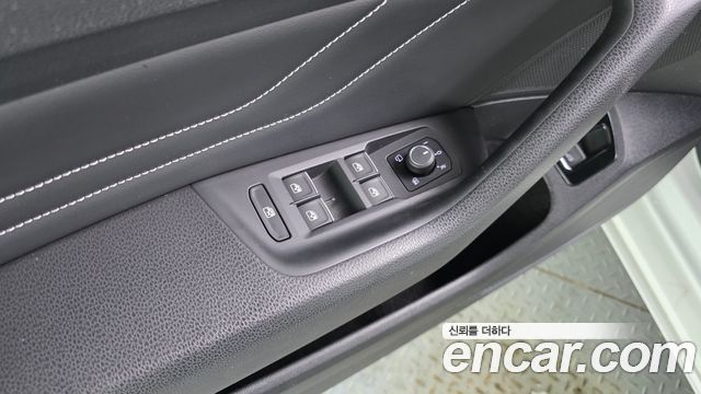 Volkswagen Passat GT (B8) 2.0 TDI 4Motion Prestige 2021 — фото 33