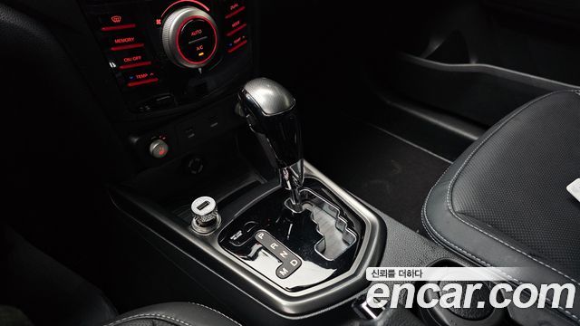 KG Mobility (SsangYong) Tivoli LX 4WD 2017 — фото 9