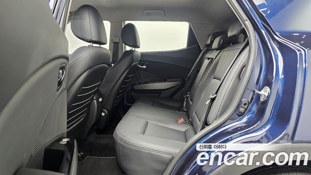 KG Mobility (SsangYong) Tivoli LX 4WD 2017 — фото 12
