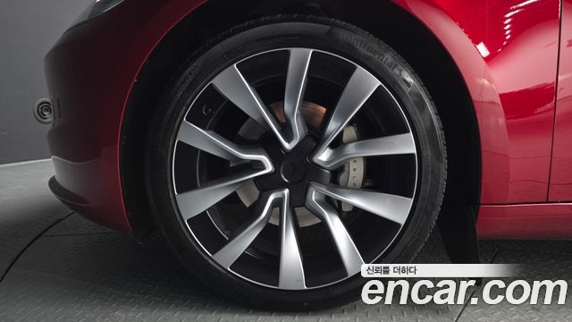 Tesla Model 3 Long Range AWD 2024 — фото 5