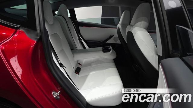 Tesla Model 3 Long Range AWD 2024 — фото 12