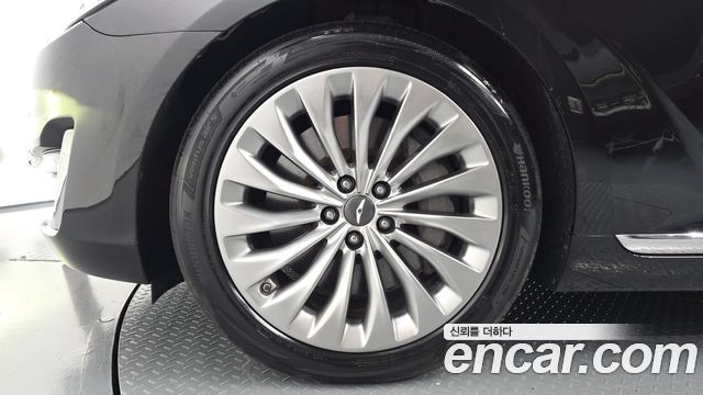 Genesis EQ900 3.3 T-GDI AWD Premiun Luxury 2018 — фото 5