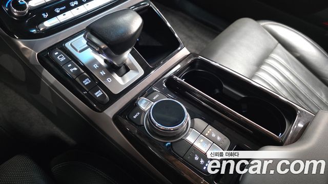 Genesis EQ900 3.3 T-GDI AWD Premiun Luxury 2018 — фото 9