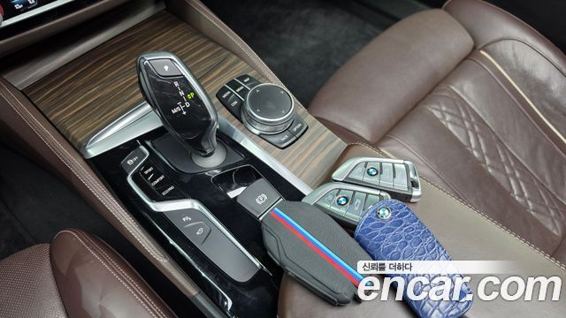 BMW 5 Series (G30) 530i xDrive M Sport Package Plus 2017 — фото 9