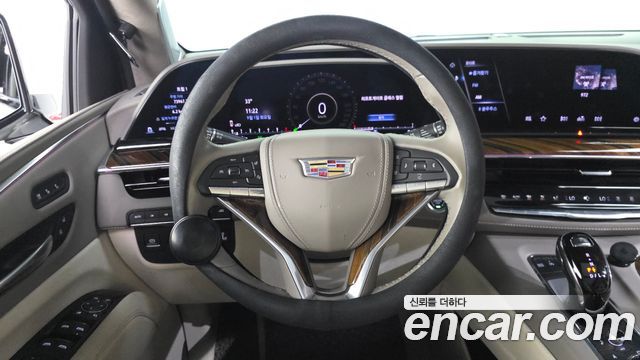 Cadillac Escalade (V) 6.2 ESV ESV Sports Platinum 2023 — фото 13
