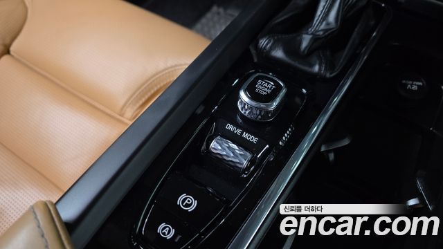 Volvo XC60 (II) D5 Inscription 2019 — фото 20