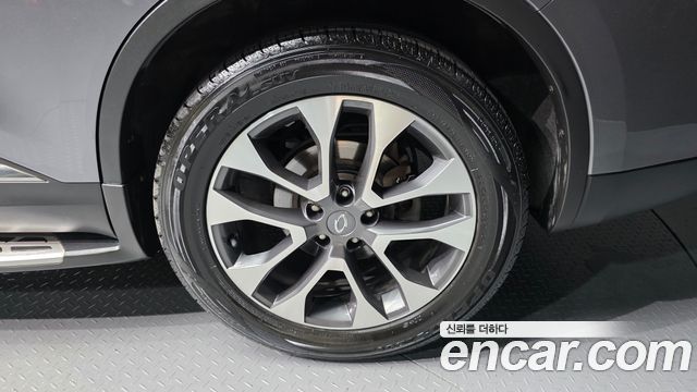 Renault Korea QM6 Diesel 2WD RE Signature 2017 — фото 5