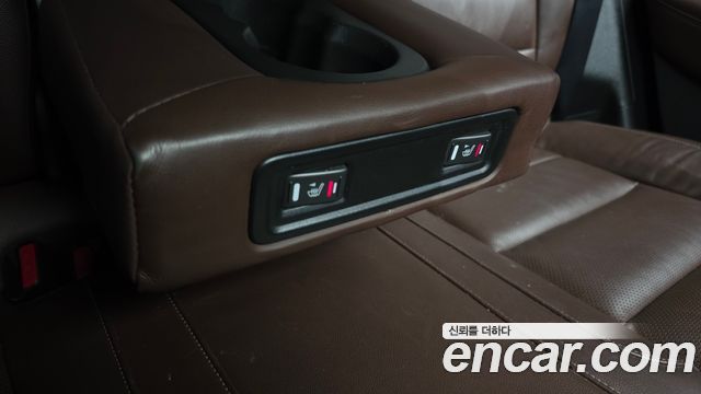Renault Korea QM6 Diesel 2WD RE Signature 2017 — фото 18