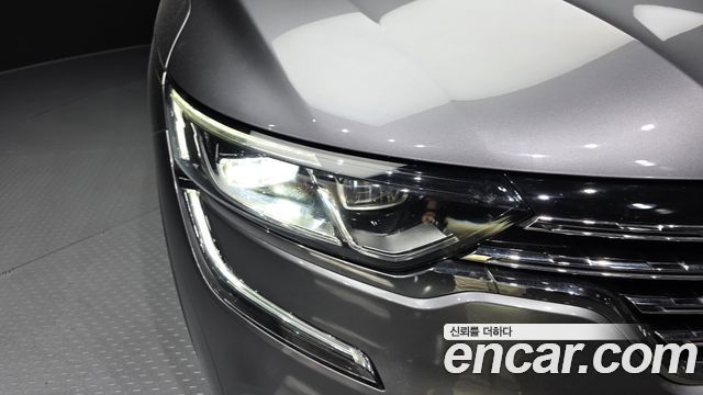 Renault Korea QM6 Diesel 2WD RE Signature 2017 — фото 22