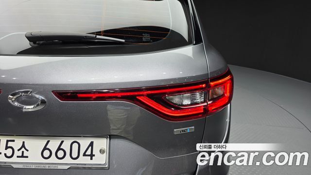 Renault Korea QM6 Diesel 2WD RE Signature 2017 — фото 23