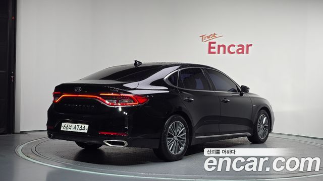 Hyundai Grandeur Hybrid (IG) Exclusive Special 2019 — фото 2
