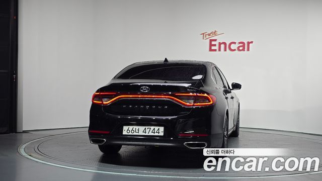 Hyundai Grandeur Hybrid (IG) Exclusive Special 2019 — фото 4