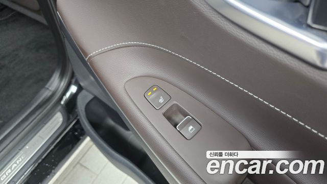 Hyundai Grandeur Hybrid (IG) Exclusive Special 2019 — фото 15