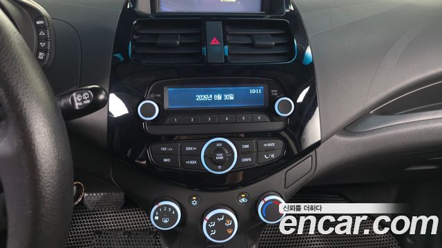 Chevrolet Spark L 2014 — фото 20