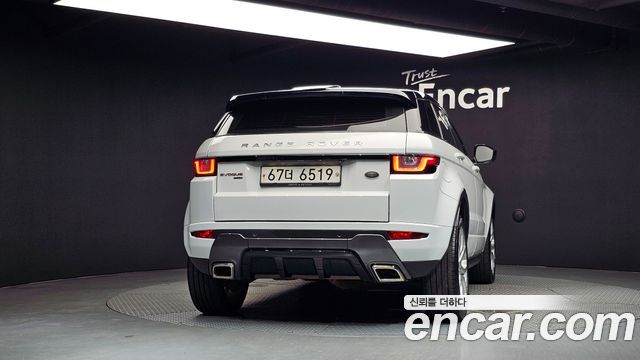 Land Rover Range Rover Evoque 2.0 TD4 HSE Dynamic 2018 — фото 4