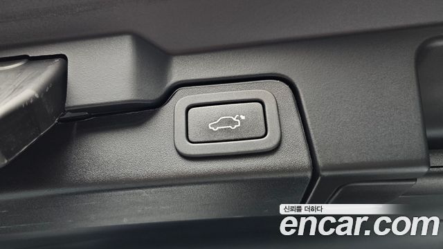 Land Rover Range Rover Evoque 2.0 TD4 HSE Dynamic 2018 — фото 33