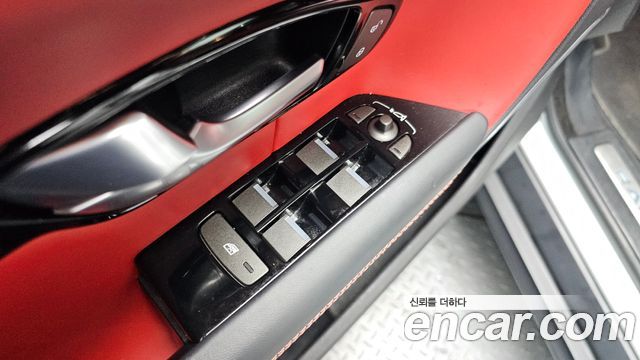 Land Rover Range Rover Evoque 2.0 TD4 HSE Dynamic 2018 — фото 40