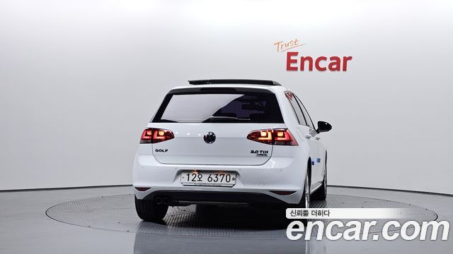 Volkswagen Golf (VII) 2.0 TDI 2015 — фото 4