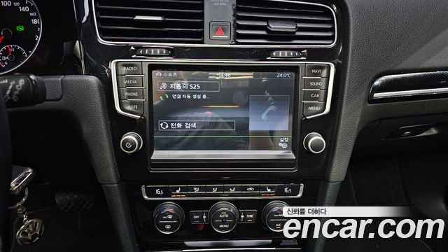 Volkswagen Golf (VII) 2.0 TDI 2015 — фото 14