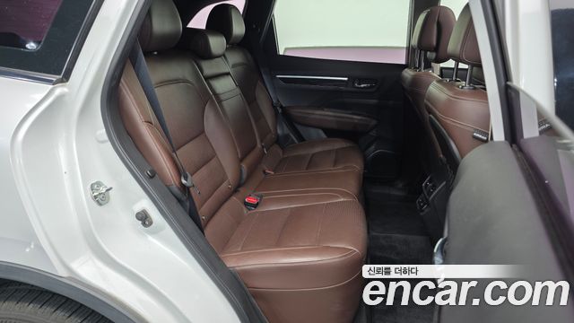 Renault Korea QM6 Diesel 2WD RE Signature 2017 — фото 11
