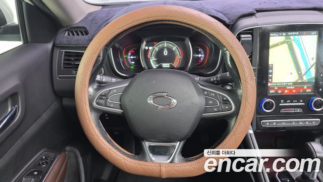 Renault Korea QM6 Diesel 2WD RE Signature 2017 — фото 13