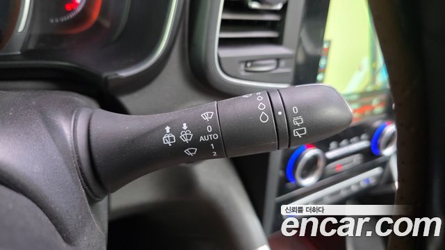 Renault Korea QM6 Diesel 2WD RE Signature 2017 — фото 17