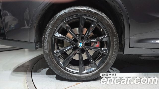 BMW X4 (G02) xDrive20i M Sport Pro Special Edition 2025 — фото 21