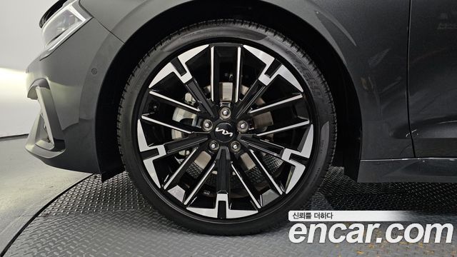Kia K5 (III) 1.6 Turbo Noblesse 2024 — фото 5
