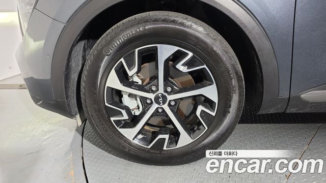 Kia Sportage Hybrid (V) Signature Gravity 2WD 2023 — фото 5