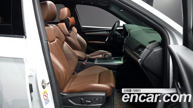 Audi Q5 (FY) 50 TDI Quattro Premium 2020 — фото 11