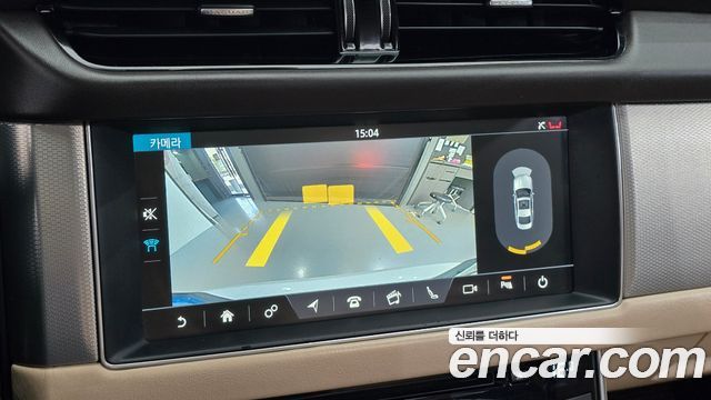 Jaguar XF (X260) 20d Portfolio AWD 2017 — фото 16