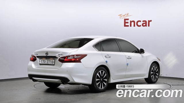 Nissan Altima 2.5 L33 2018 — фото 2