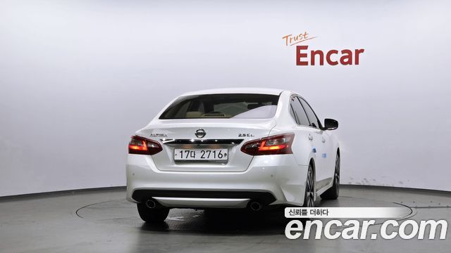 Nissan Altima 2.5 L33 2018 — фото 4