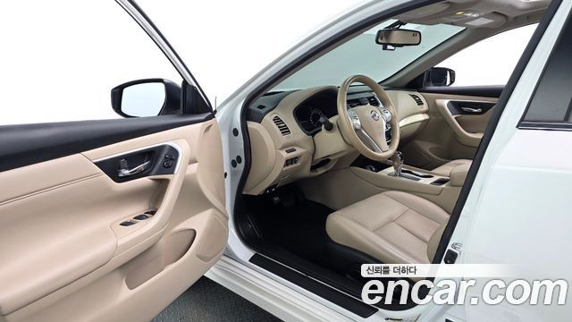 Nissan Altima 2.5 L33 2018 — фото 10