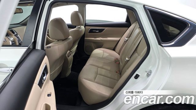 Nissan Altima 2.5 L33 2018 — фото 12