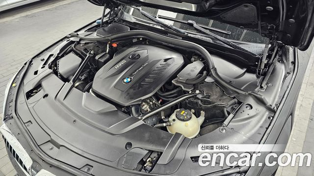 BMW 7 Series (G11) 730Ld xDrive 2016 — фото 6