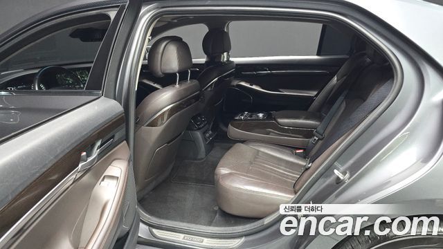Genesis EQ900 3.8 GDI AWD Luxury 2016 — фото 11