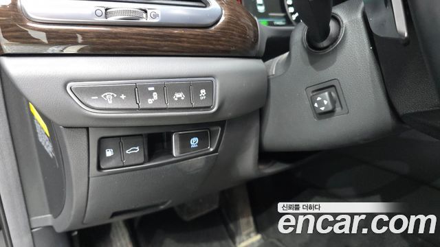 Genesis EQ900 3.8 GDI AWD Luxury 2016 — фото 19