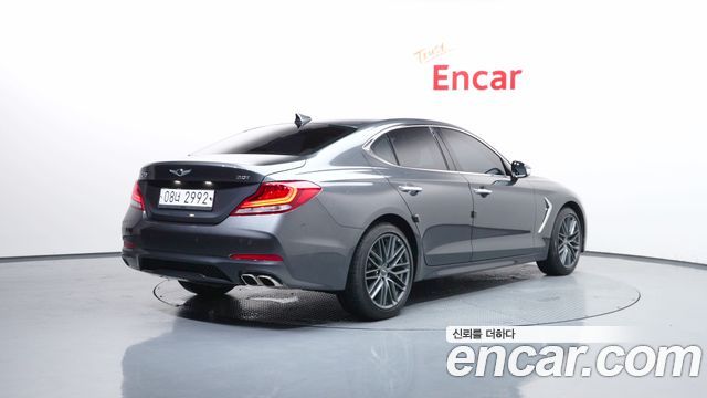 Genesis G70 2.0T Advanced 2018 — фото 2