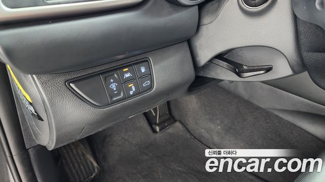 Genesis G70 2.0T Advanced 2018 — фото 20