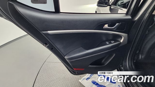 Genesis G70 2.0T Advanced 2018 — фото 25