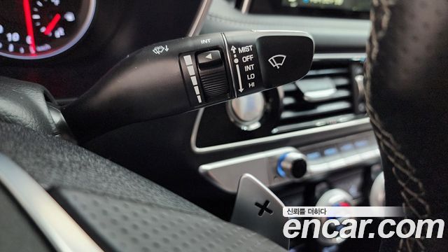 Genesis G70 2.0T Advanced 2018 — фото 27