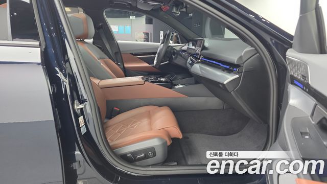 BMW 5 Series (G60) 530i xDrive M Sport 2024 — фото 26