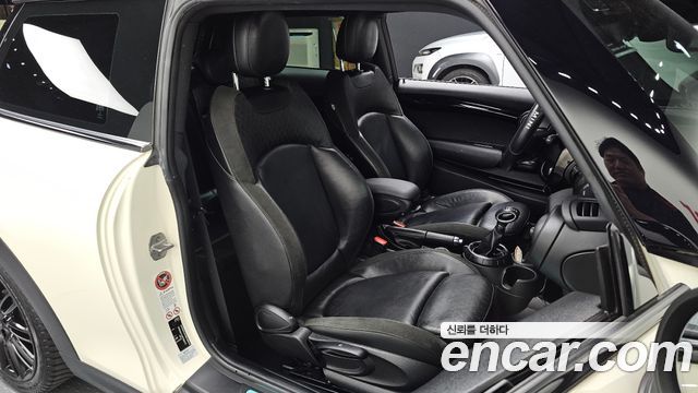 MINI Cooper S Standard Third Generation 2014 — фото 10