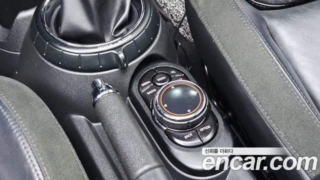 MINI Cooper S Standard Third Generation 2014 — фото 29