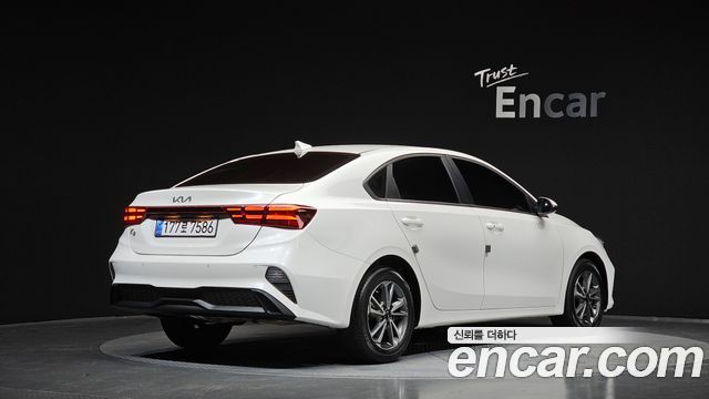 Kia K3 (II) 1.6 Prestige 2024 — фото 2