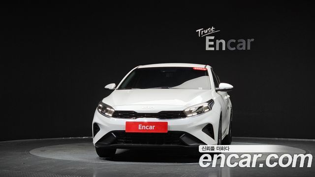 Kia K3 (II) 1.6 Prestige 2024 — фото 3