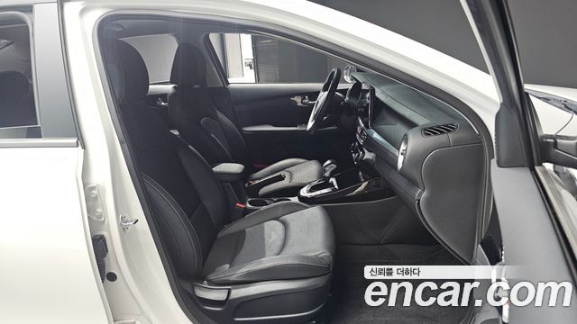Kia K3 (II) 1.6 Prestige 2024 — фото 26