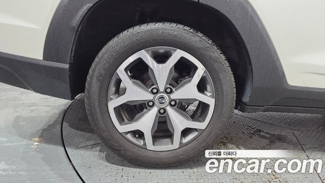 KG Mobility (SsangYong) Torres Gasoline 1.5 2WD T5 2023 — фото 5