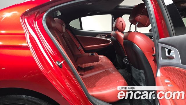 Genesis G70 Gasoline 3.3T 4WD 2021 — фото 12